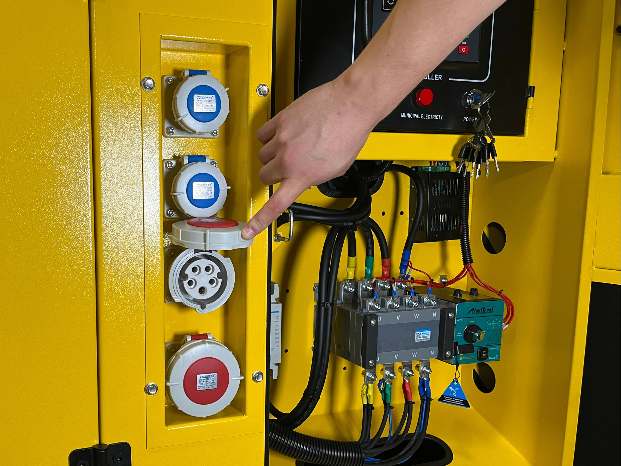 Diesel Stromgenerator / Notstrom RTE - 100kVA mit 80.000W – Bild 6