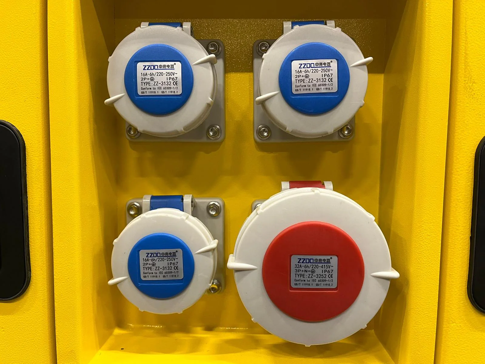 Diesel Stromgenerator / Notstrom RTE - 75kVA mit 60.000W – Bild 10